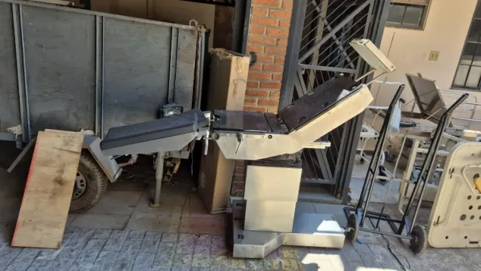 Mesa cirurgica barfab 10 movimentos