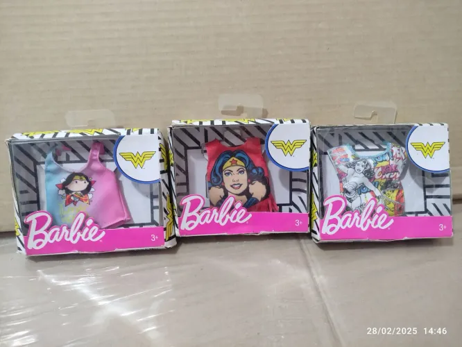 Roupinhas Barbie Wonder Woman - Kit com 3