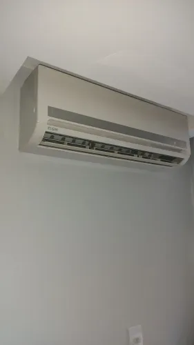 Ar condicionado 18000 BTUs 