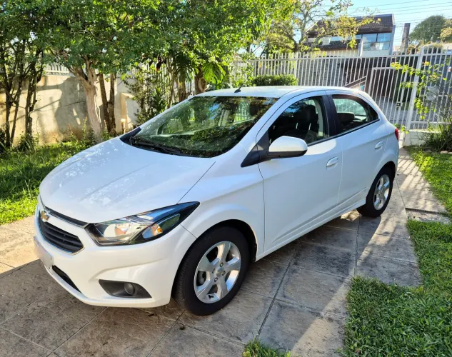 Onix LT 1.4 2019 - Impecável 
