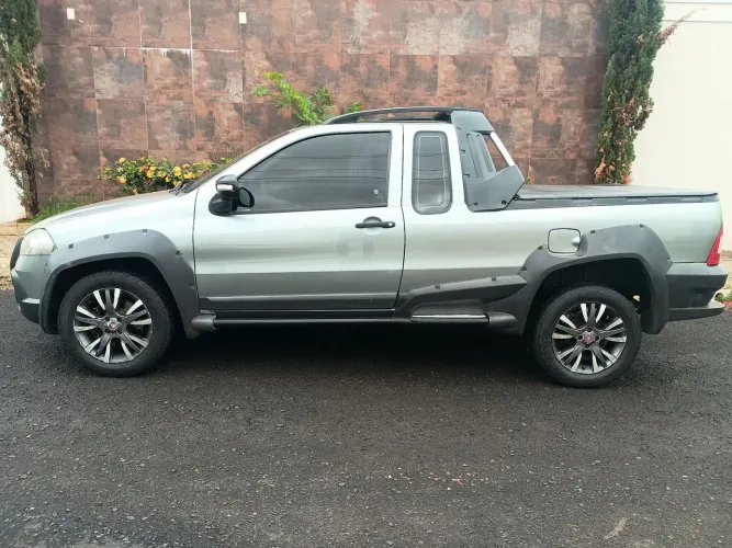 Fiat Strada Adventure 1.8/ 1.8 Locker Flex CE 2010