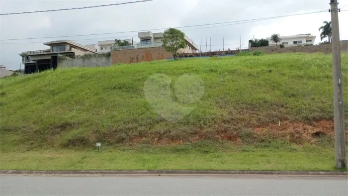 Terreno à venda no condomínio Residencial Campo de Toscana, Vinhedo - SP