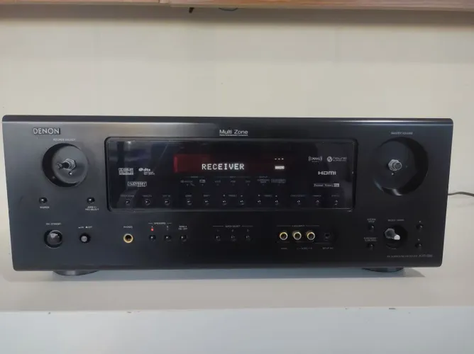 Receiver Denon avr-688 com 5.1 canais