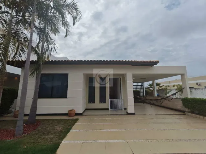 Casa em condominio à venda, 3 quartos, 1 suíte, 4 vagas, Aruana - Aracaju/SE