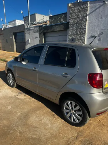 Volkswagen Fox 1.0 MI Total Flex 8V 5P 2011