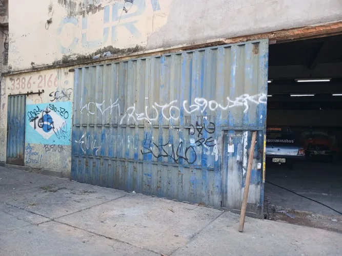 Portão para oficina