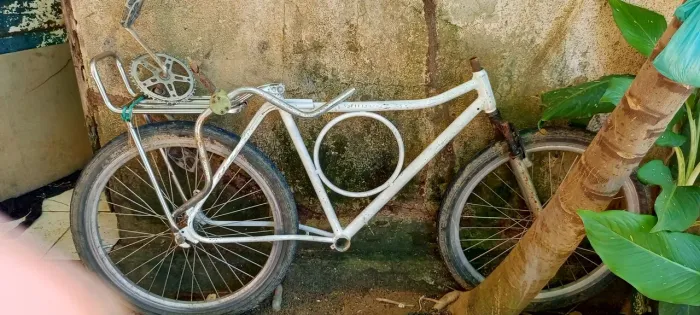 Quandro de Monark a venda