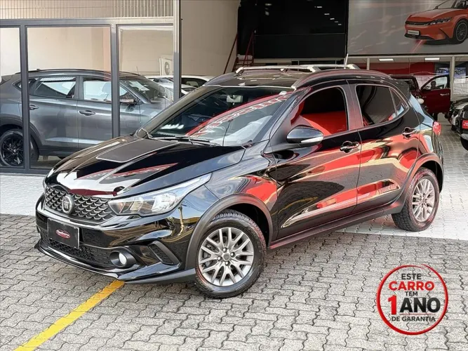 Fiat Argo Trekking 1.3 8V Flex Mec. 2020