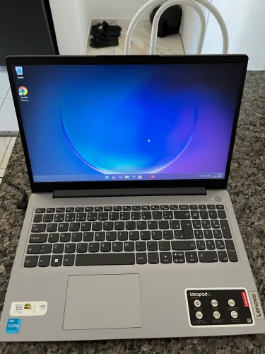 Vendo notebook Ideapad 3i