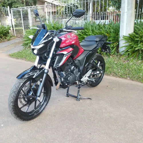 Linda FZ 25 ZERADA 