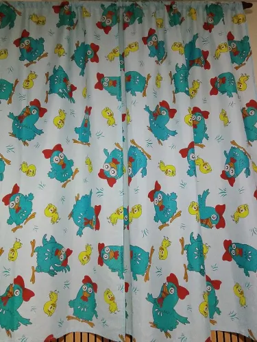 Cortina infantil 