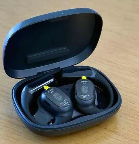 [LACRADO] Fones de Ouvidos Baseus Eli 10i FIT Preto