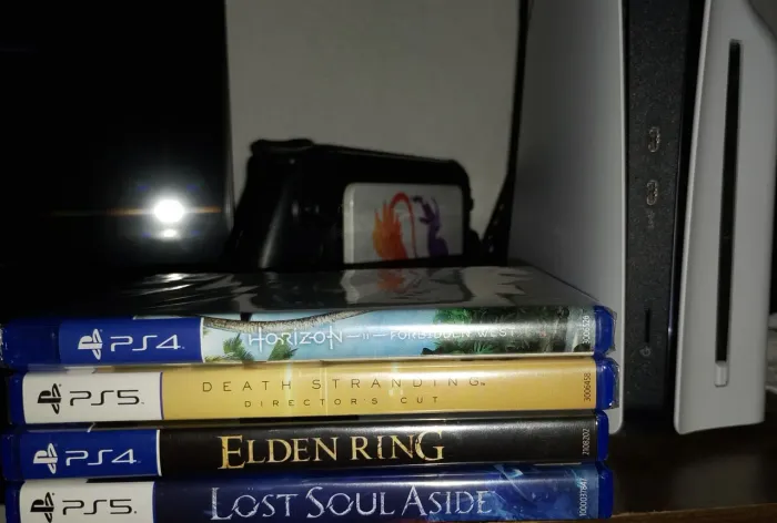 4 JOGOS PS4/PS5