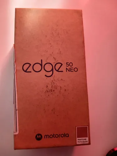 Moto Edge 50 Neo impecável na caixa