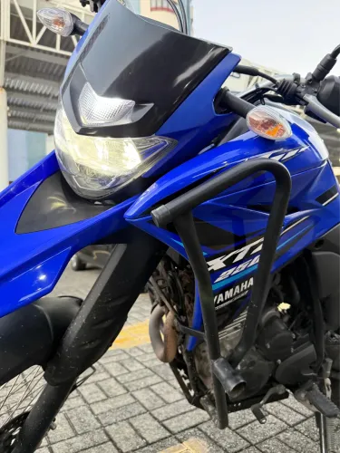 Yamaha XTZ 250 Lander 24/24 - Único Dono - sem detalhes
