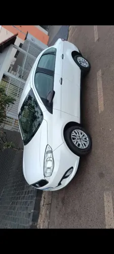 Fiat Grand Siena Attractive 1.0 Flex 8V 4P 2019