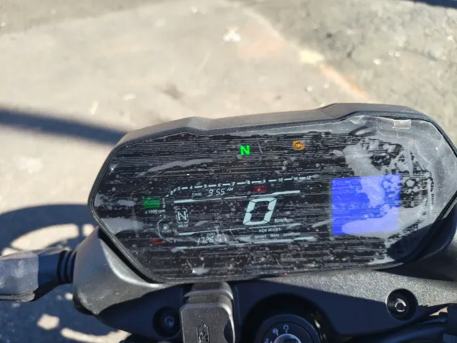Bajaj NS 400 Z - Apenas 1.785 km - Estado de Zero Km!