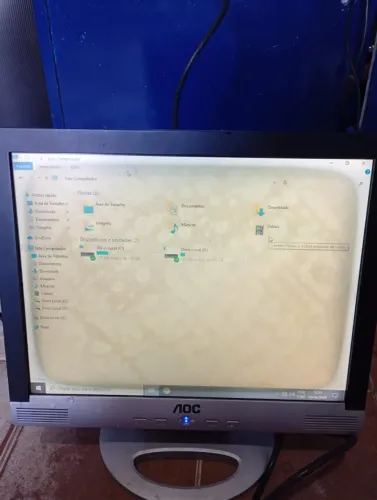 monitor aoc 15 polegadas