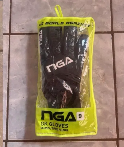 LUVAS GOLEIRO VENDA 380 Reais avista