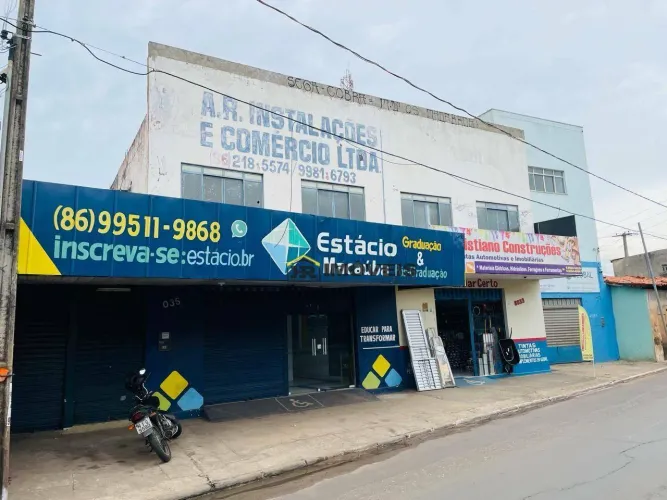 Sala Comercial para Aluguel na Av. Miguel Rosa