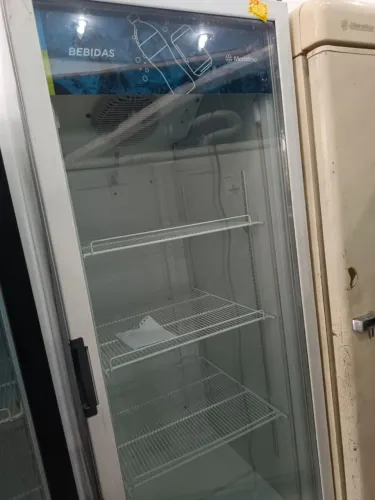 GELADEIRA EXPOSITORA METALFRIO VB50 220V