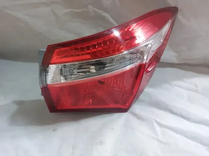 Lanterna Direita Corolla 15/17 Original Sem Led Recup. N112