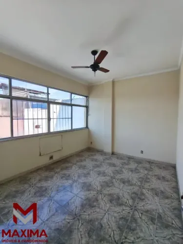 DUQUE DE CAXIAS, EXCELENTE E AMPLO APARTAMENTO  NO PARQUE DUQUE NO 4º ANDAR.