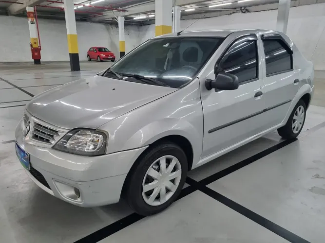 Renault Logan Expression Hi-flex 1.6 8V 4P 2010