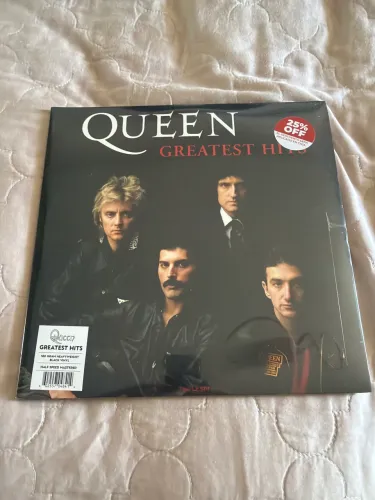 LP lacrado ( simply red - titãs - Queen)?