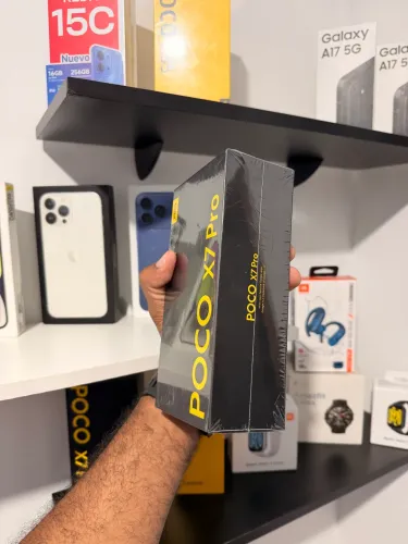 Vendo ou troco Xiome poco x7 pro 512 gb de ram 12 de ram (lacrado)