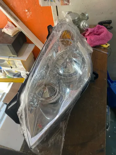 Farol vectra gt
