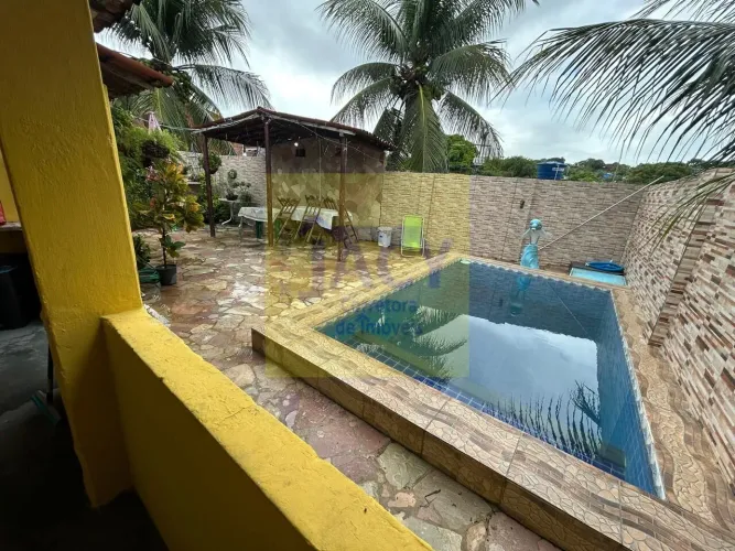 Casa em Itamaracá, 4 qts, 1st, 3vgs, piscina, área gourmet, churrasqueira, quintal