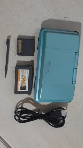 Nintendo DS fat + jogo + caneta e cabo USB pra carregar