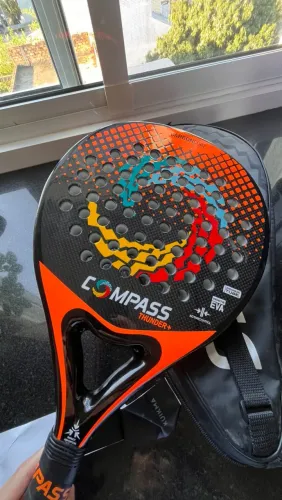 Raquete de padel