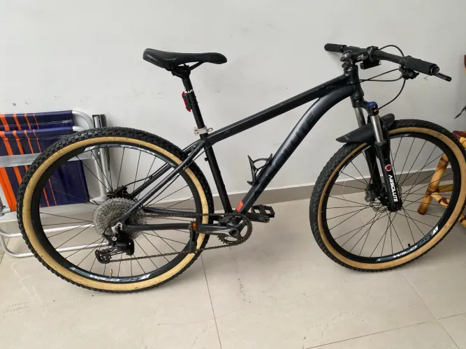Bike absoluto nero 4