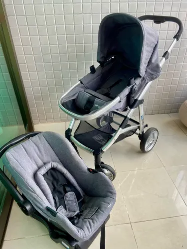 Carrinho bebê marca Infanti + bebê conforto Terni + base isofix