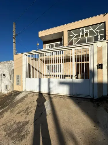 Casa para alugar em Hortolândia, Jardim Terras de Santo Antônio, com 3 quartos