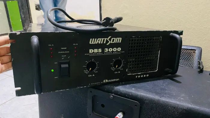 Amplificador wattsom dbs 3000