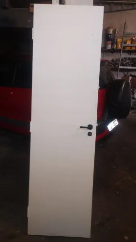 Porta de madeira 62×2,10