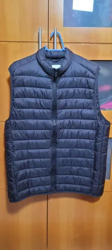 Colete Puffer Preto Hering - Tamanho GG