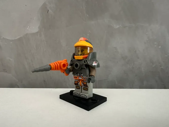 LEGO Minifigures Series 12 - Space Miner