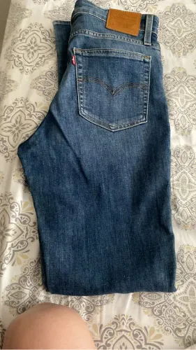 Calça levis