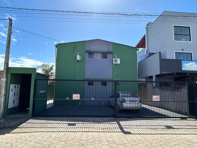 Apartamento para Locação em Barra Velha, Itajuba, 3 dormitórios, 1 suíte, 2 banheiros, 1 v