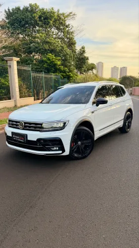 Volkswagen Tiguan Allspac R-line 350 TSI 2.0 4X4 2019