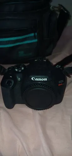 Câmera Digital Rebel EOS T7 kits com lentes 18-55mm e 50mm, bolsa e tripé