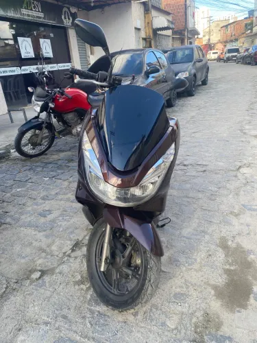 Pcx 150 Dlx não aceito troca, apenas venda.