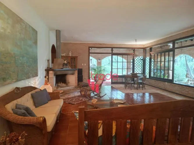 Chácara à Venda: Elegância Rústica no Condomínio Hípica RIbeirao Preto/SP R$ 2.700.000,00