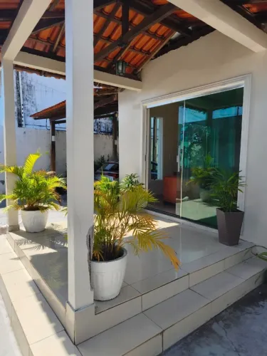 Casa Alto Padrão no Trem | 4 Suítes, Piscina, Escritório, Área Gourmet, etc.
