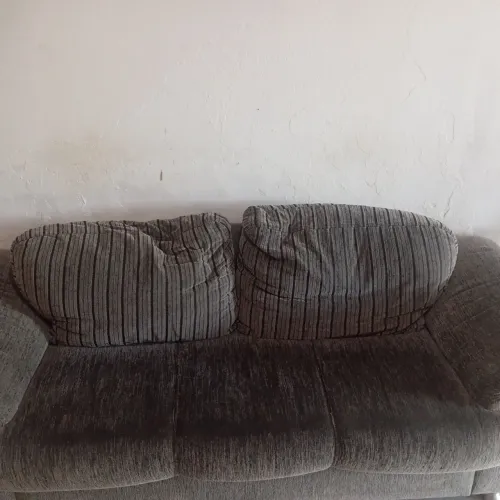 Sofa grande cinza