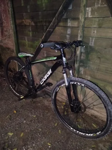Bicicleta OGGI Big Wheel 7.3 WE Aro 29